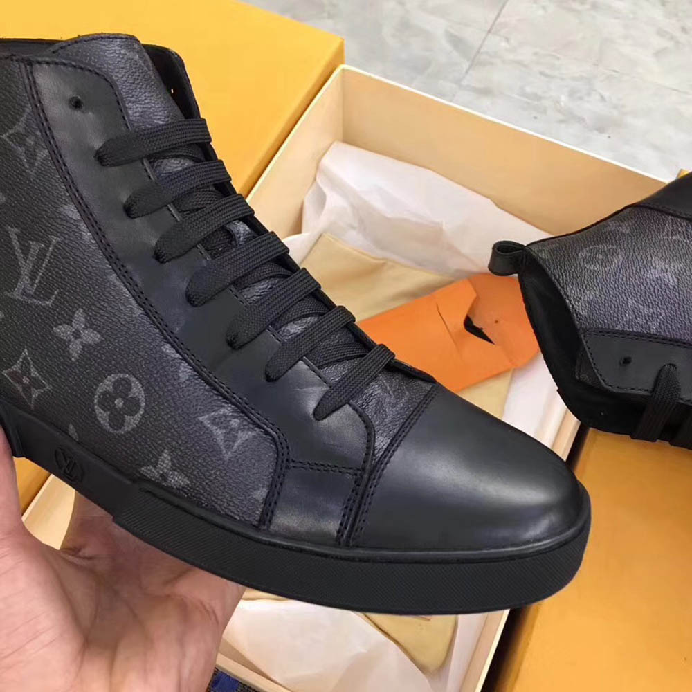 Louis Vuitton High-Top-Sneakers aus schwarzem Leder - EUR FASHION