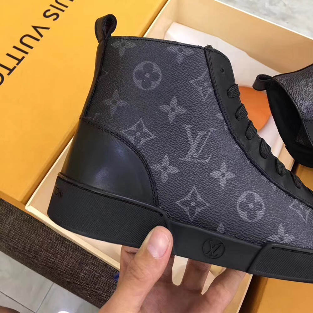 Louis Vuitton High-Top-Sneakers aus schwarzem Leder - EUR FASHION
