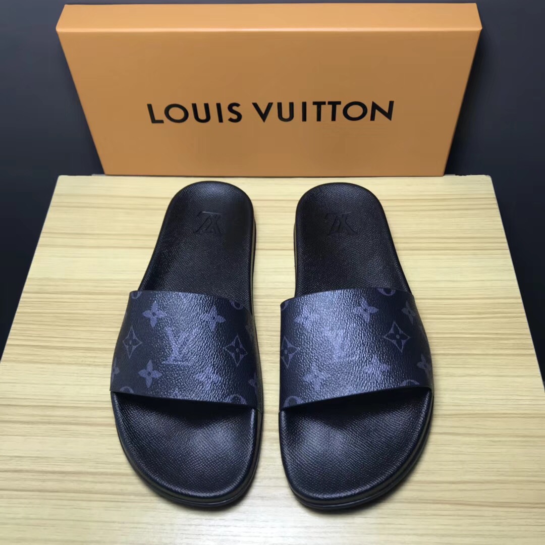 Louis Vuitton Palmenpantoffeln in Schwarz - EUR FASHION