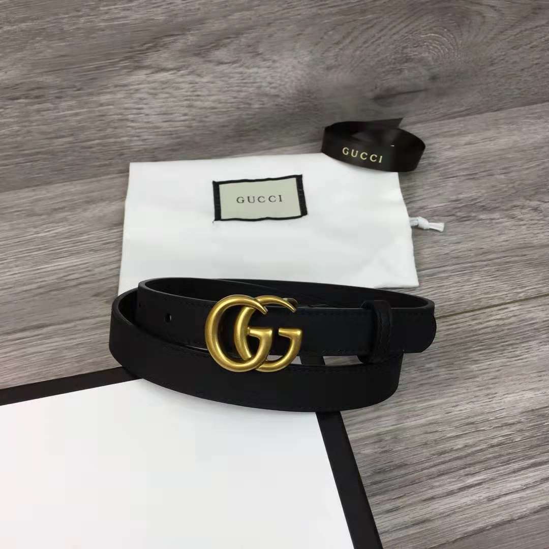 Schwarzer Gucci-Ledergürtel mit goldener Doppel-G-Schnalle (2 cm) - EUR FASHION