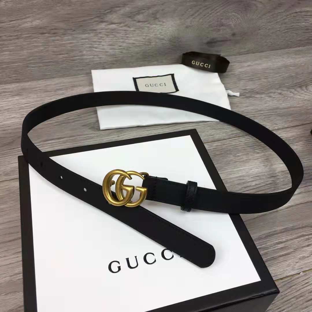 Schwarzer Gucci-Ledergürtel mit goldener Doppel-G-Schnalle (2 cm) - EUR FASHION