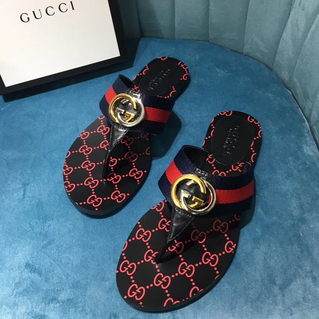 Gucci Damen GG Web Tanga-Sandalen - EUR FASHION