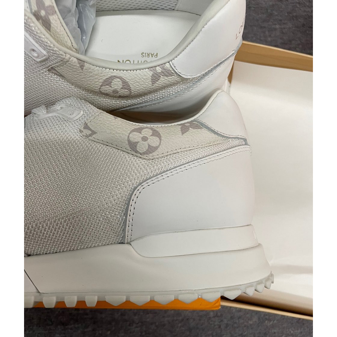 Louis Vuitton Run Away Sneaker (nach britischer Größe) - EUR FASHION