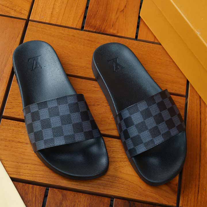 Schwarze Damier-Sandalen von Louis Vuitton - EUR FASHION