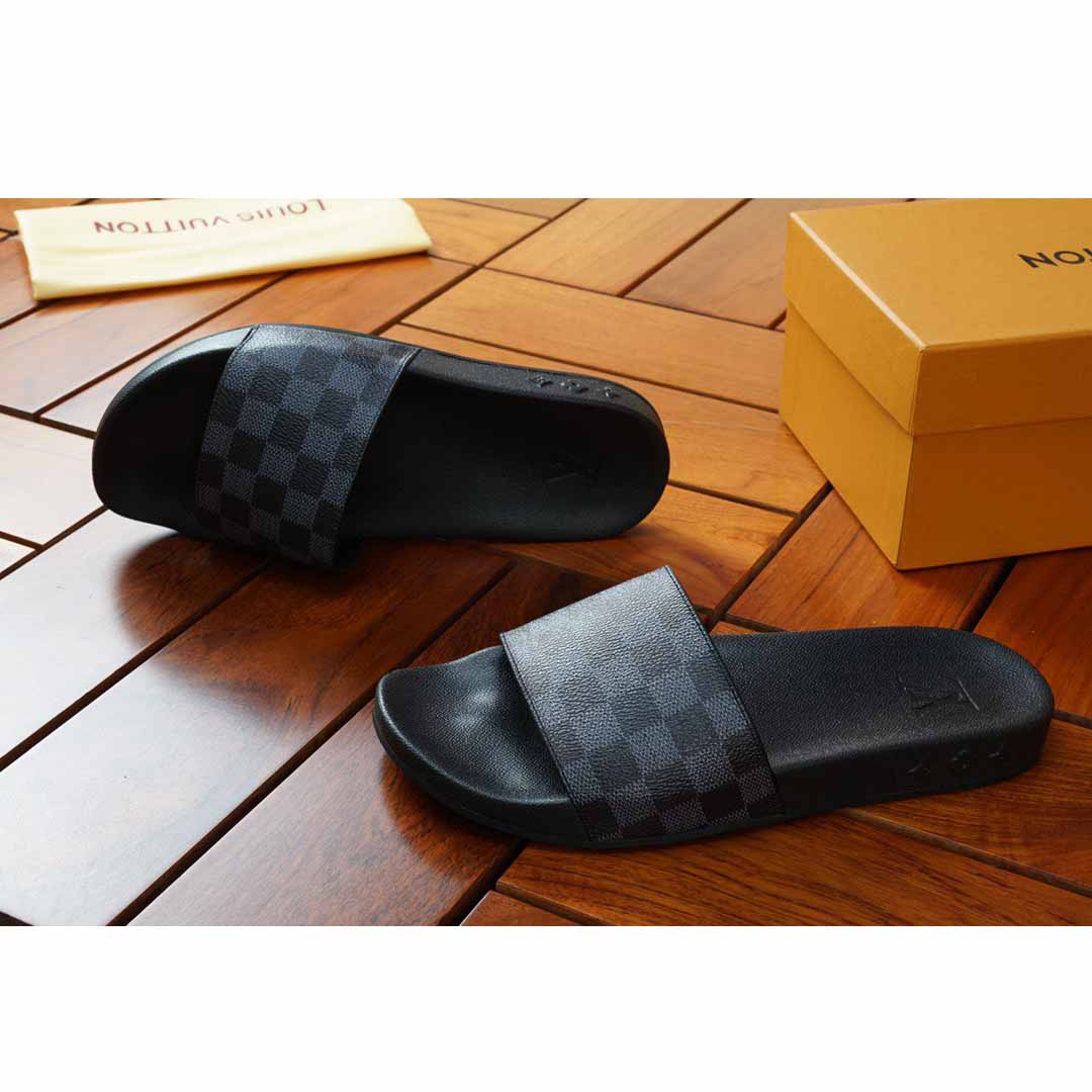Schwarze Damier-Sandalen von Louis Vuitton - EUR FASHION
