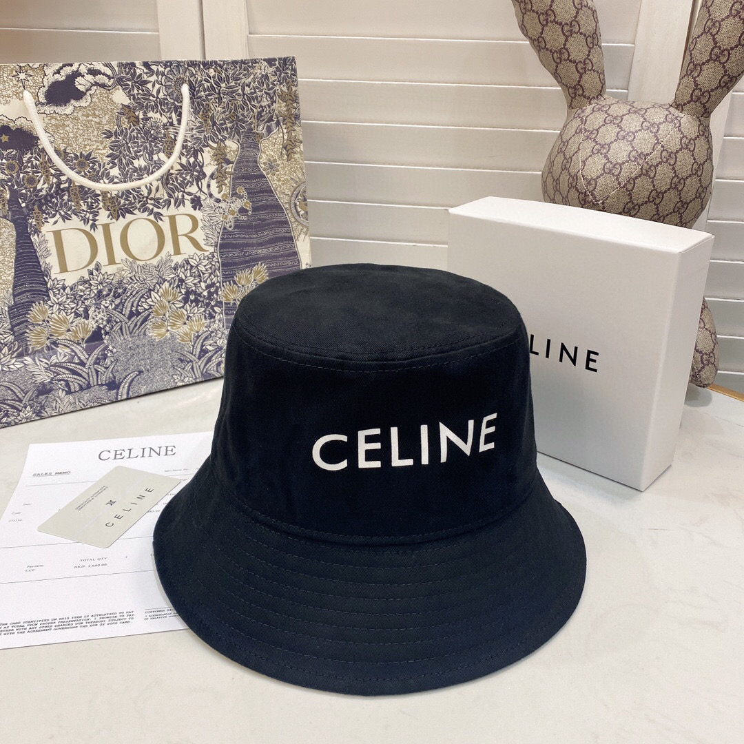 Céline Fischerhut - EUR FASHION