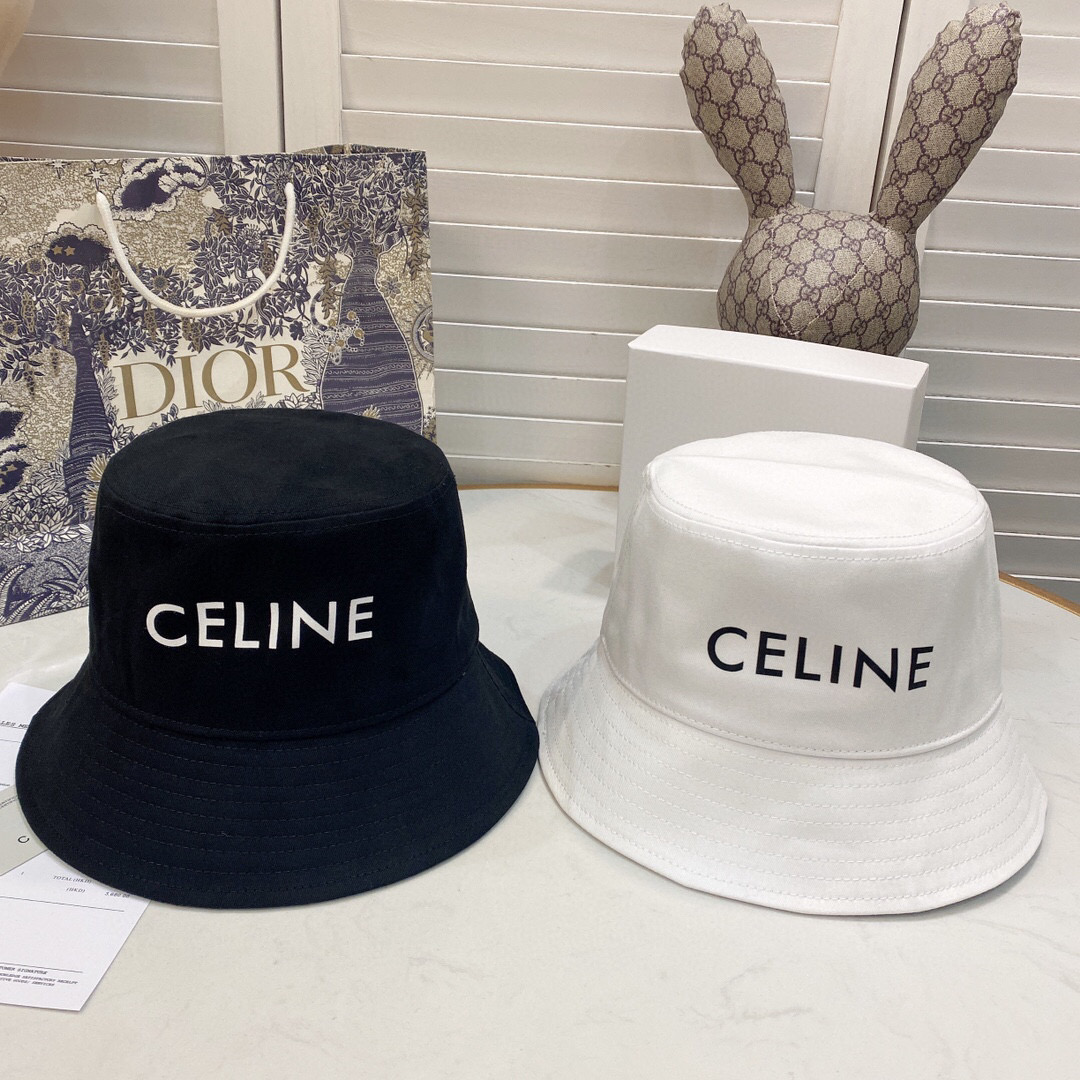 Céline Fischerhut - EUR FASHION