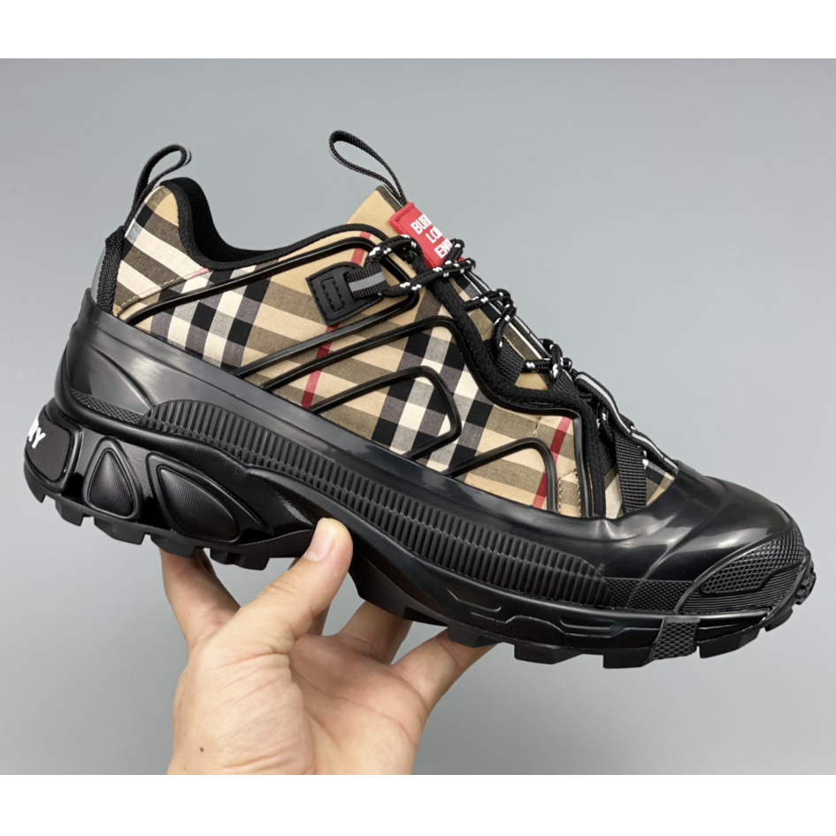 Burberry Arthur-Sneaker aus Baumwolle mit Vintage-Check - EUR FASHION