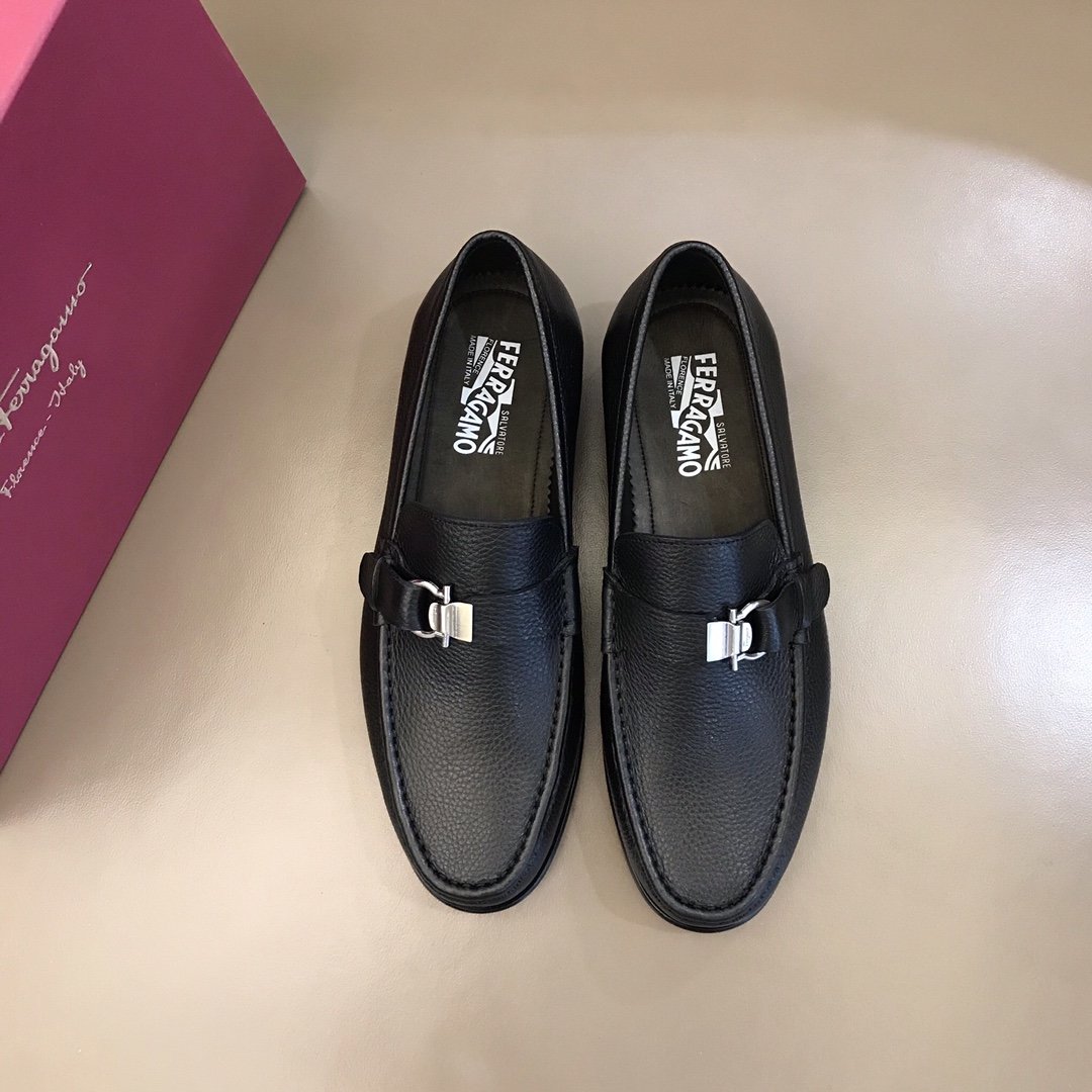 Schwarze Schuhe von Ferragamo - EUR FASHION