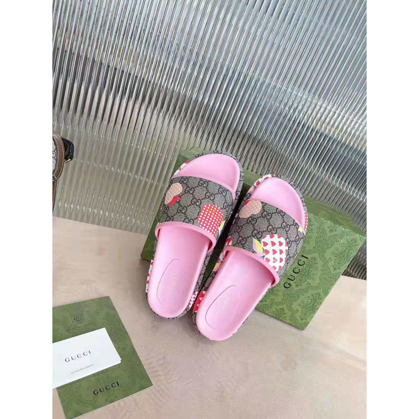 Gucci GG Slides - EUR FASHION