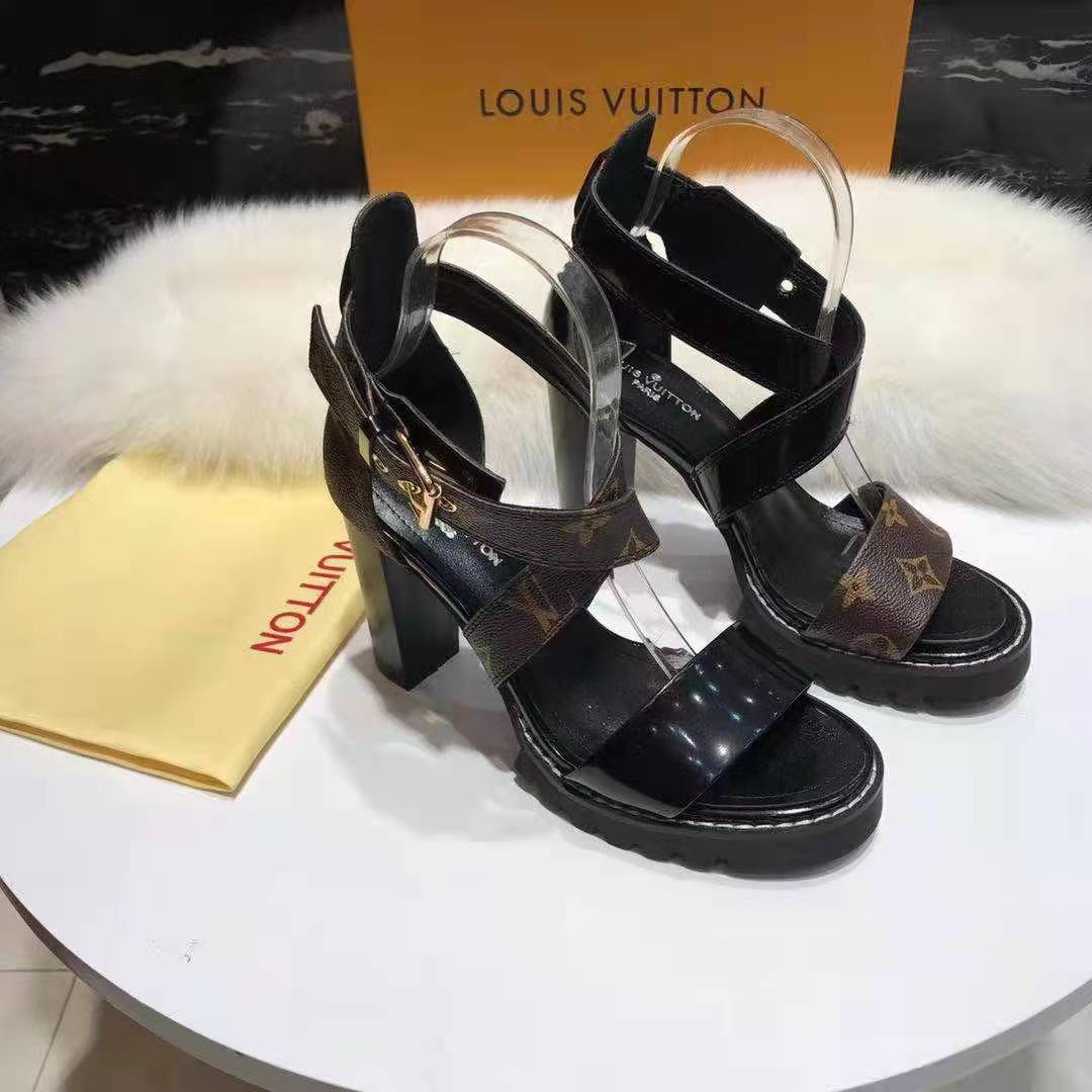 Louis Vuitton-Monogramm-Sandalen - EUR FASHION