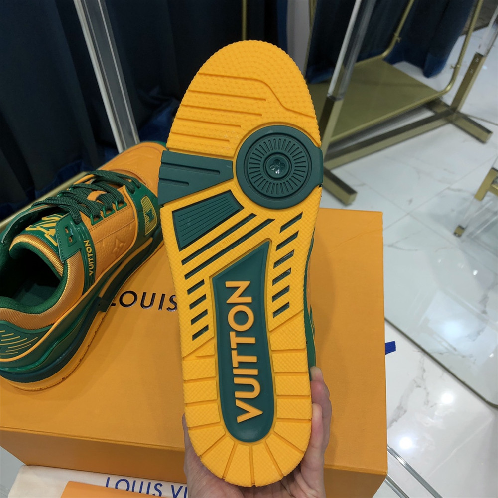 Louis Vuitton Trainer-Sneaker in Blau und Weiß - EUR FASHION