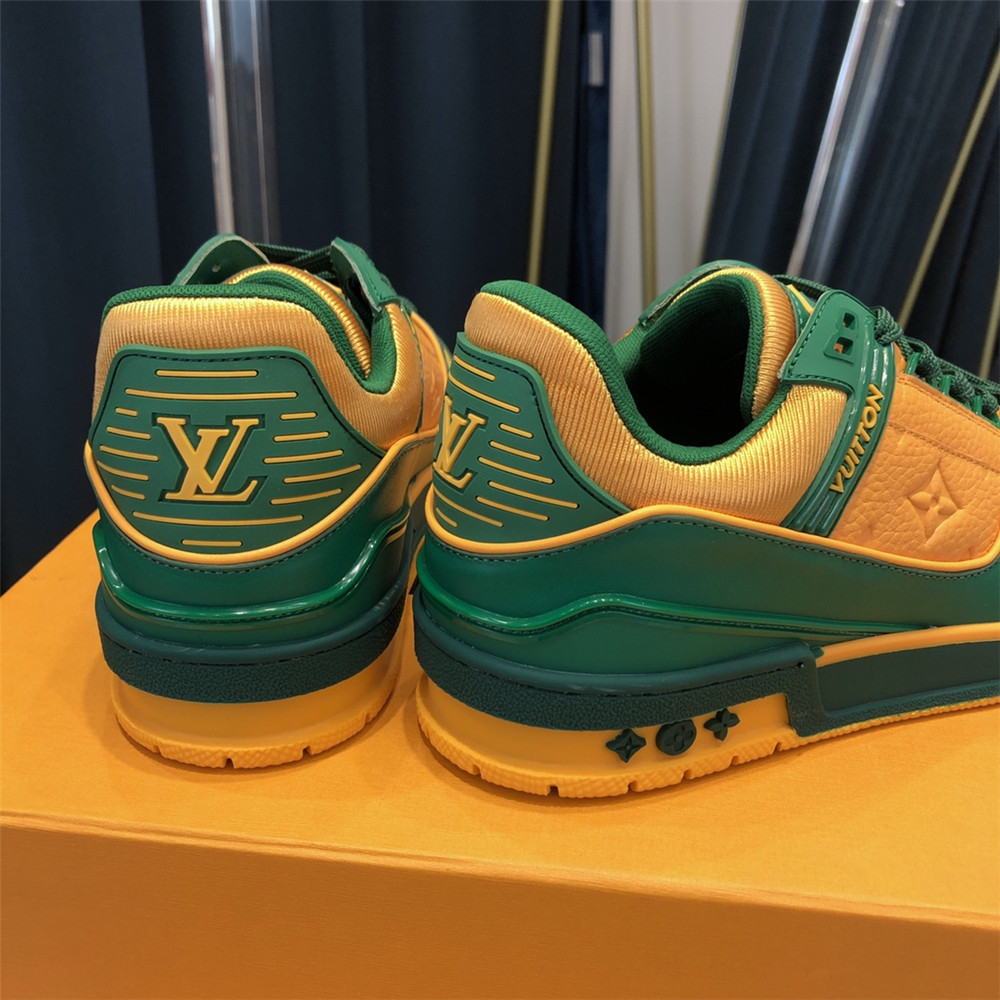 Louis Vuitton Trainer-Sneaker in Blau und Weiß - EUR FASHION