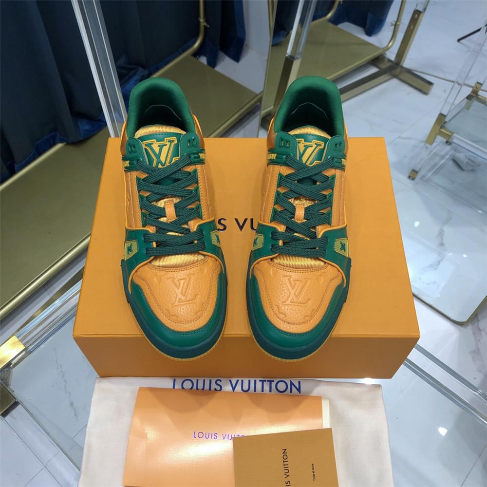 Louis Vuitton Trainer-Sneaker in Blau und Weiß - EUR FASHION