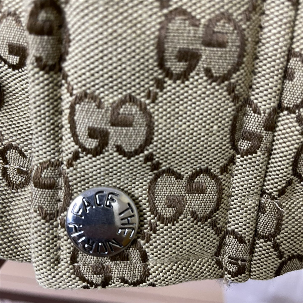 Gucci x The North Face Mantel (grauer Reißverschluss) - EUR FASHION