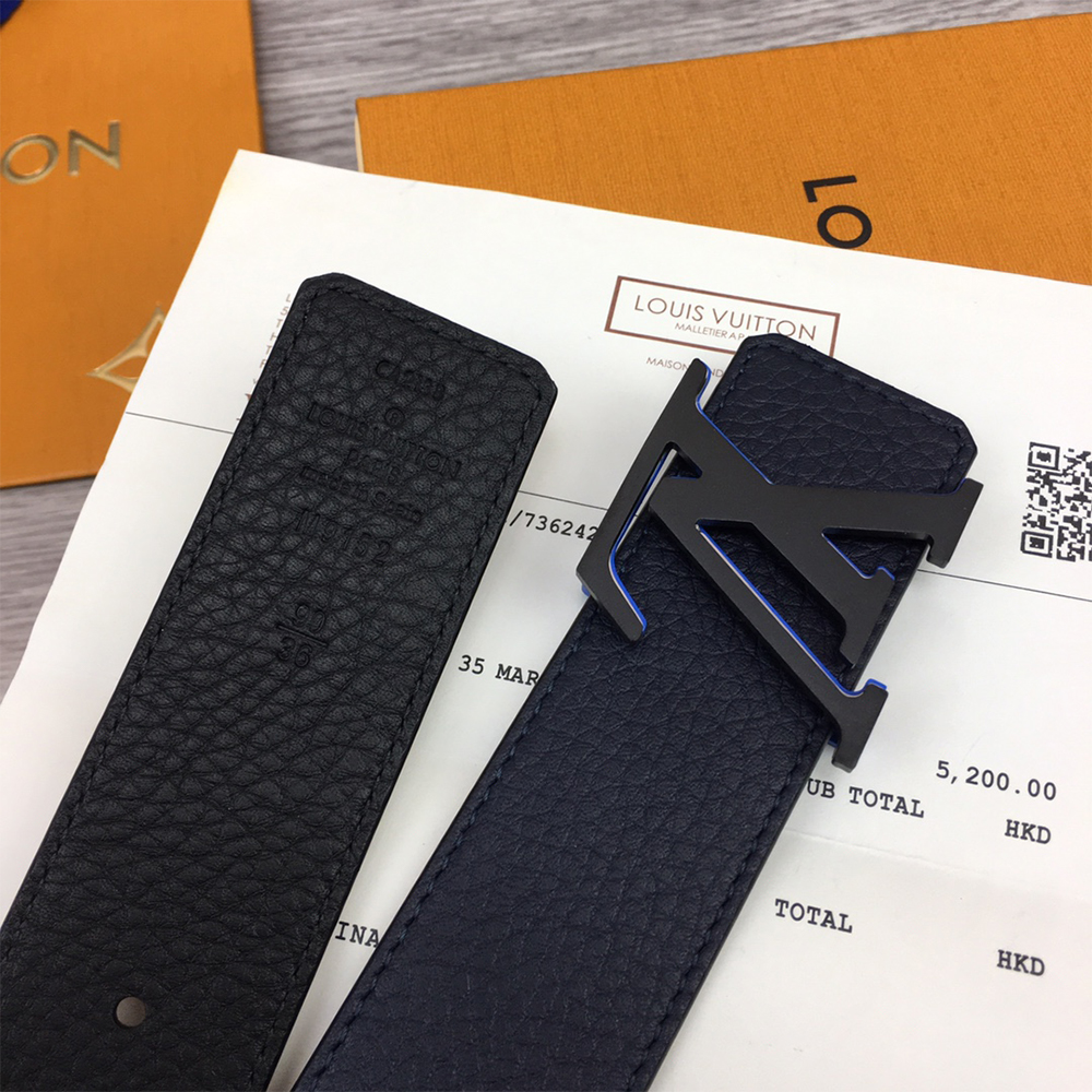 Louis Vuitton 40 mm Gürtel in Schwarz mit blauer Schnalle - EUR FASHION