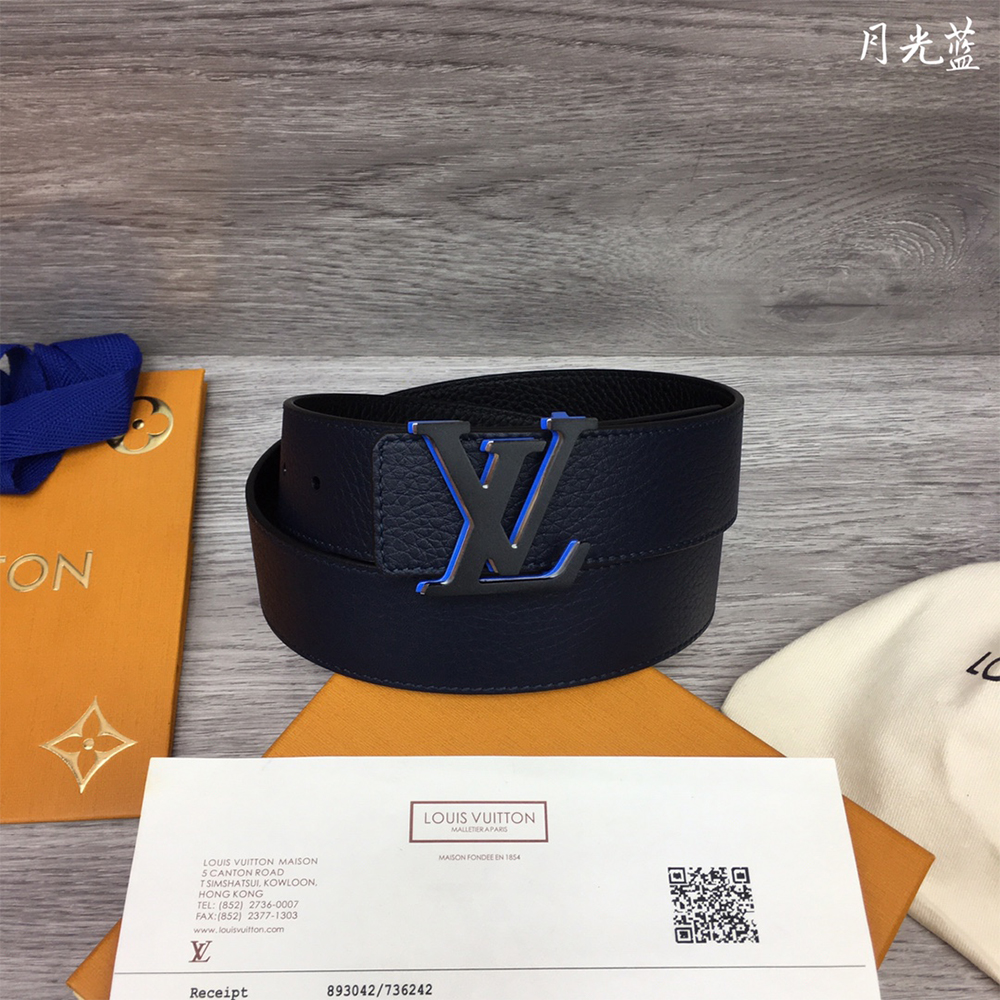 Louis Vuitton 40 mm Gürtel in Schwarz mit blauer Schnalle - EUR FASHION