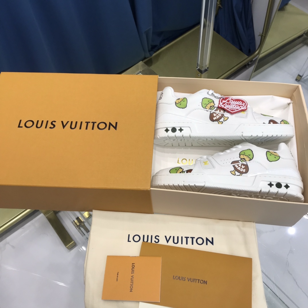 Louis Vuitton Trainer Sneaker X Nigo Duck - EUR FASHION