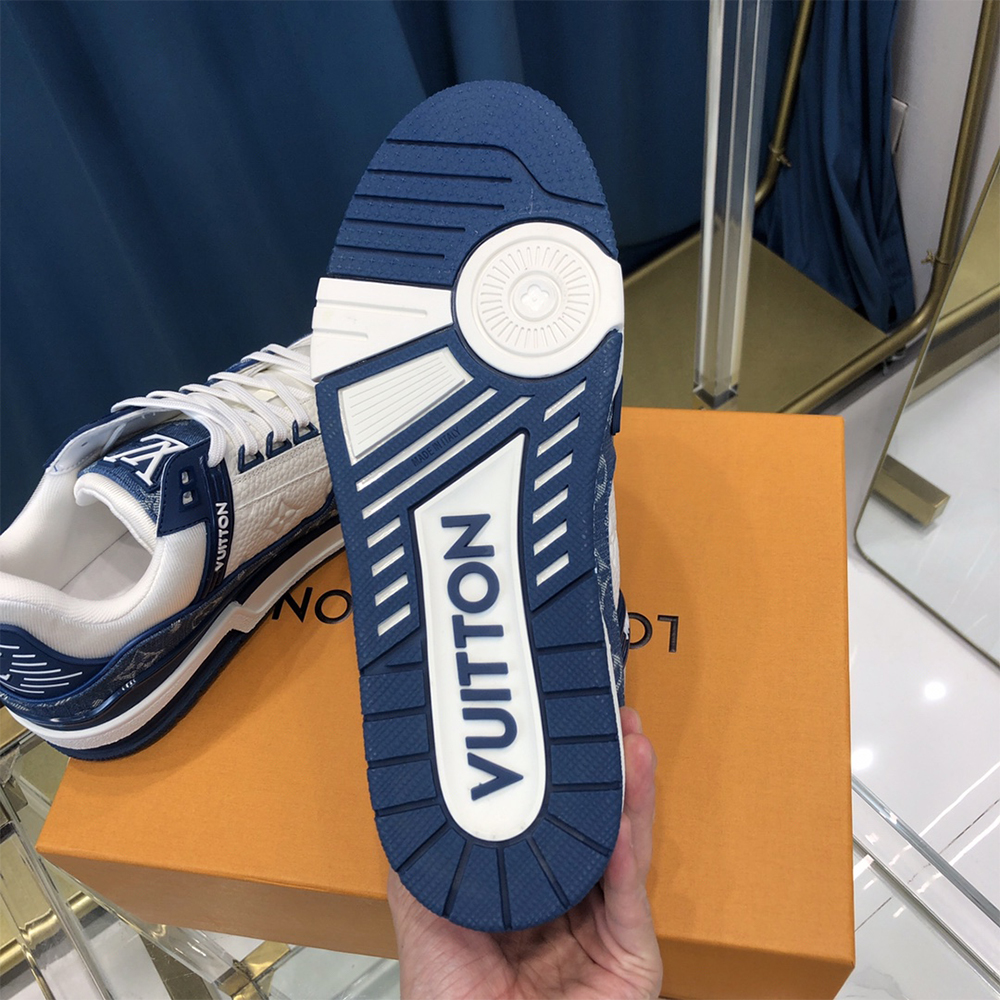 Louis Vuitton Trainer Sneaker Monogram Denim (nach britischer Größe) - EUR FASHION