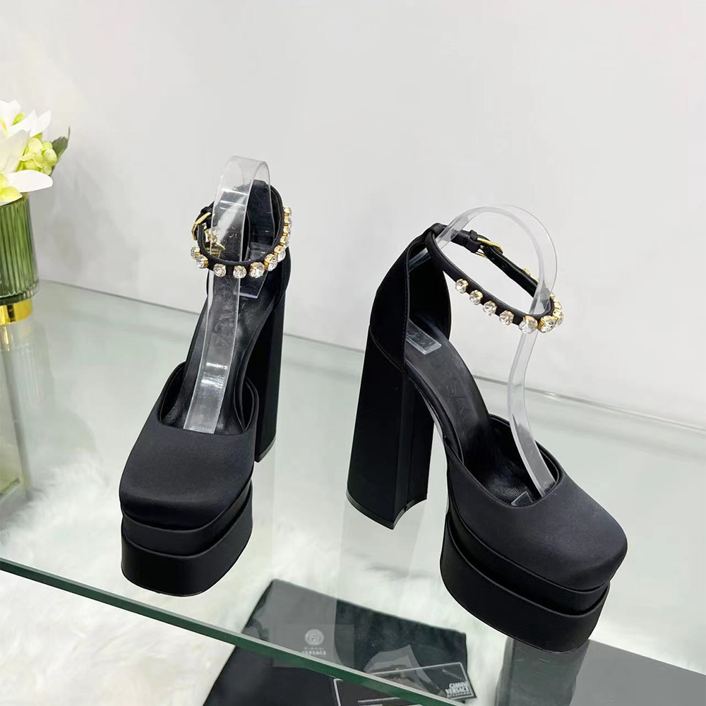 Versace Medusa Aevitas Plateaupumps - EUR FASHION