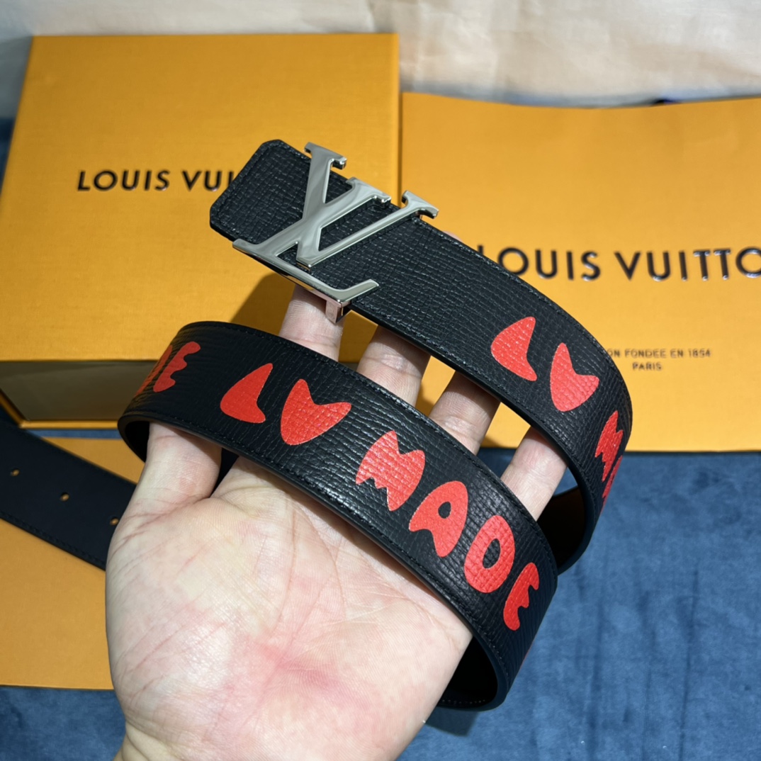 Louis Vuitton Farbverlaufsform 40 mm Wendegürtel - EUR FASHION