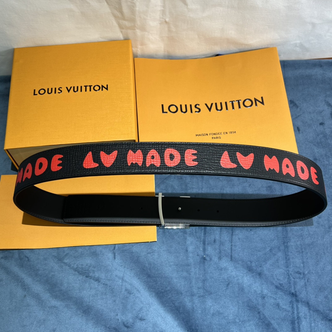 Louis Vuitton Farbverlaufsform 40 mm Wendegürtel - EUR FASHION