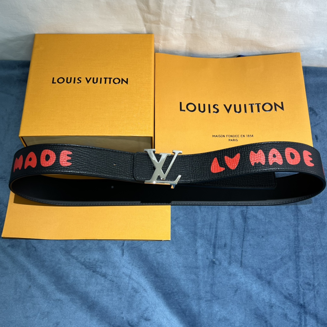 Louis Vuitton Farbverlaufsform 40 mm Wendegürtel - EUR FASHION