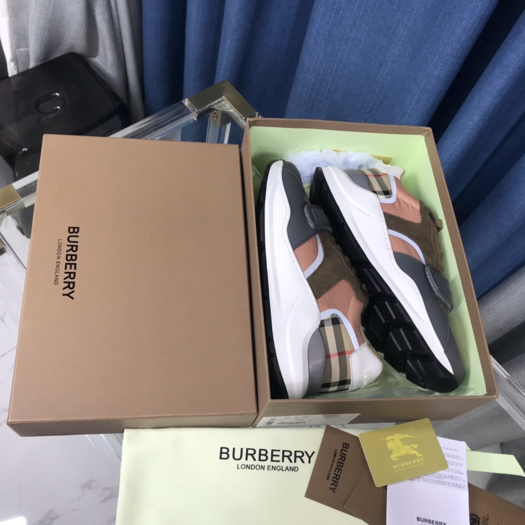 Burberry-Sneaker aus Baumwoll-Canvas und Leder mit Karomuster - EUR FASHION