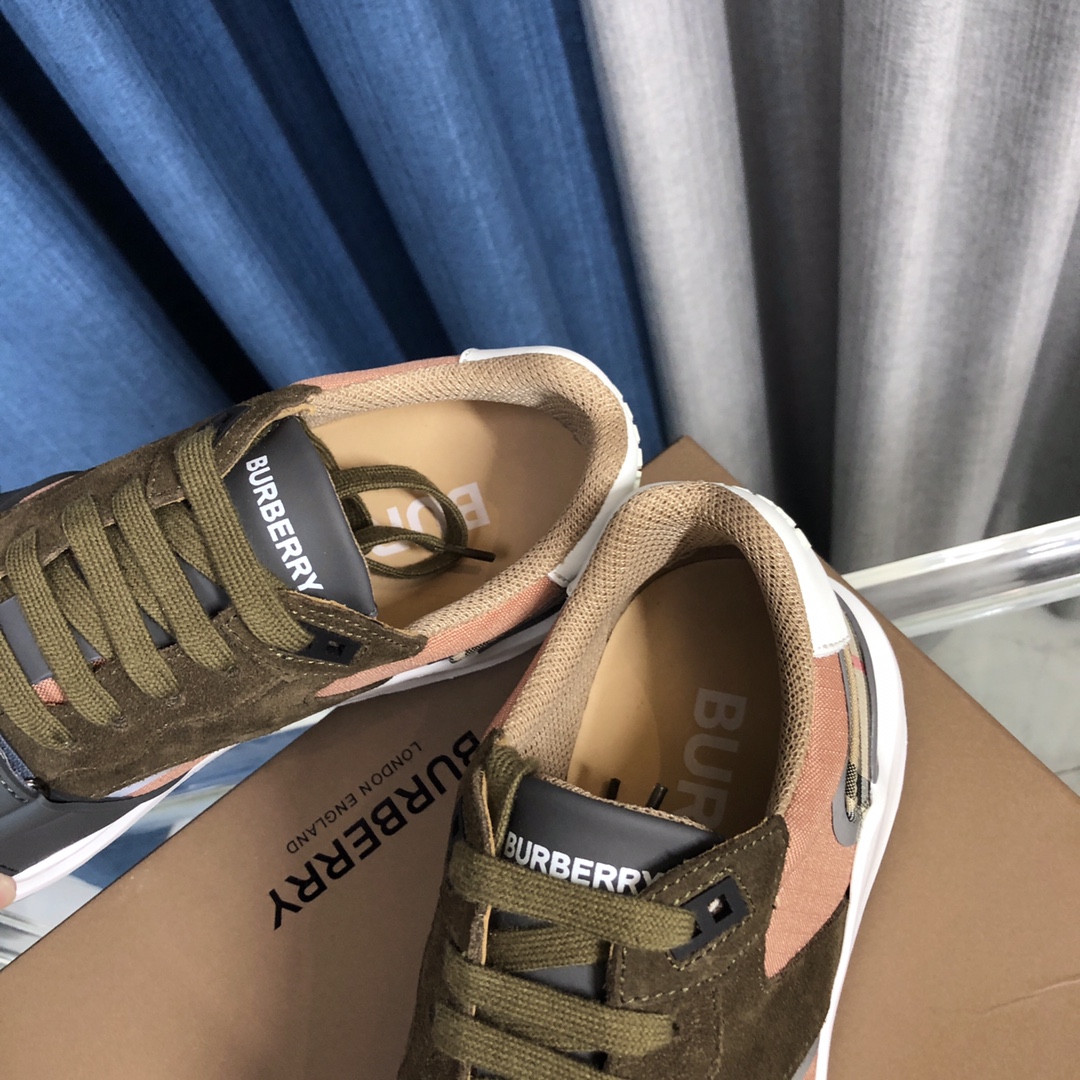 Burberry-Sneaker aus Baumwoll-Canvas und Leder mit Karomuster - EUR FASHION