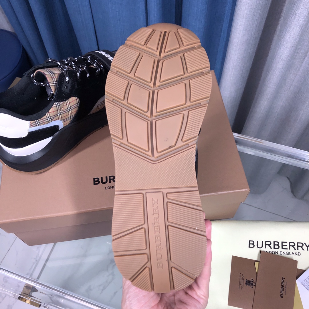 Burberry-Sneaker aus Baumwoll-Canvas und Leder mit Karomuster - EUR FASHION