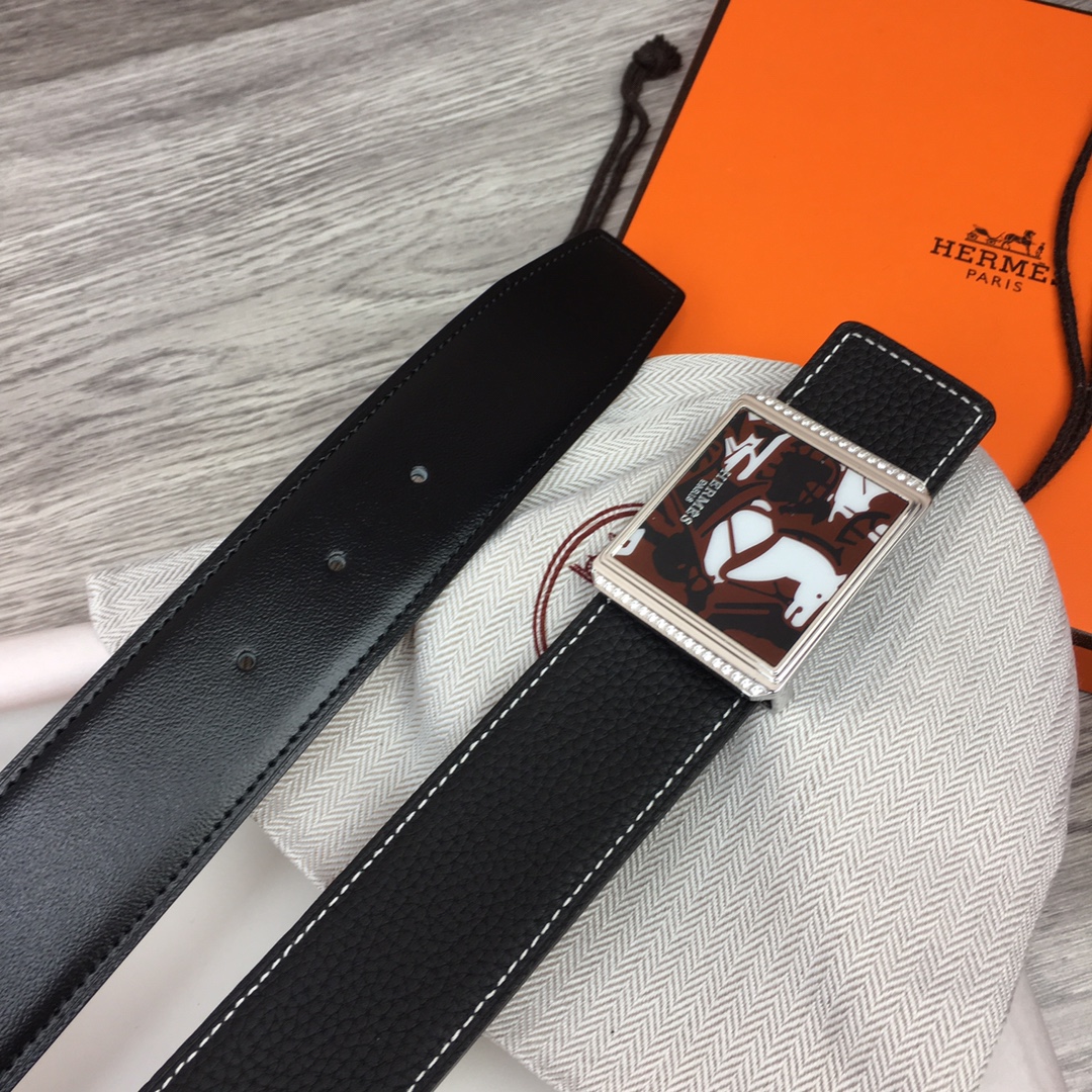 Hermès-Gürtel aus schwarzem Leder mit Emaille-Schnalle - EUR FASHION