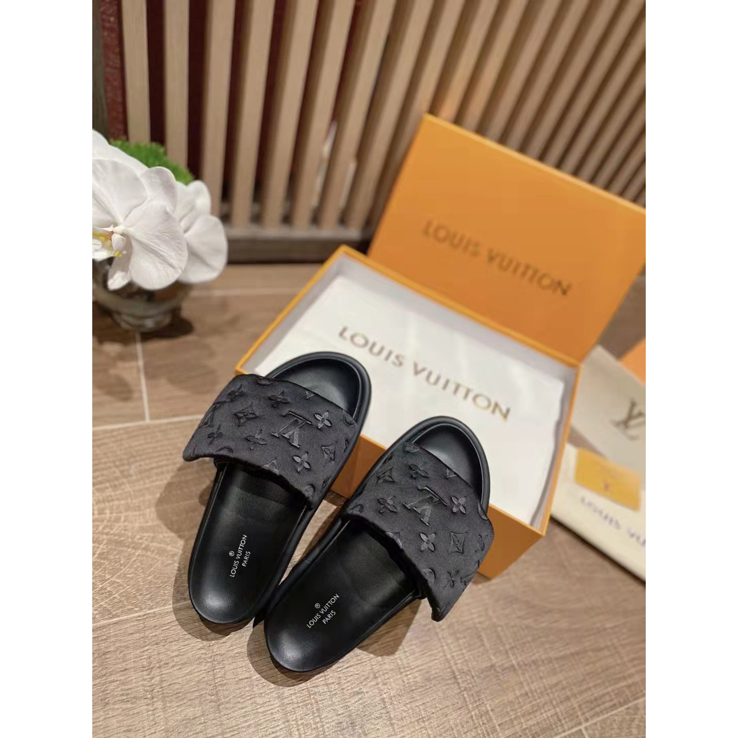 Louis Vuitton-Slides - EUR FASHION