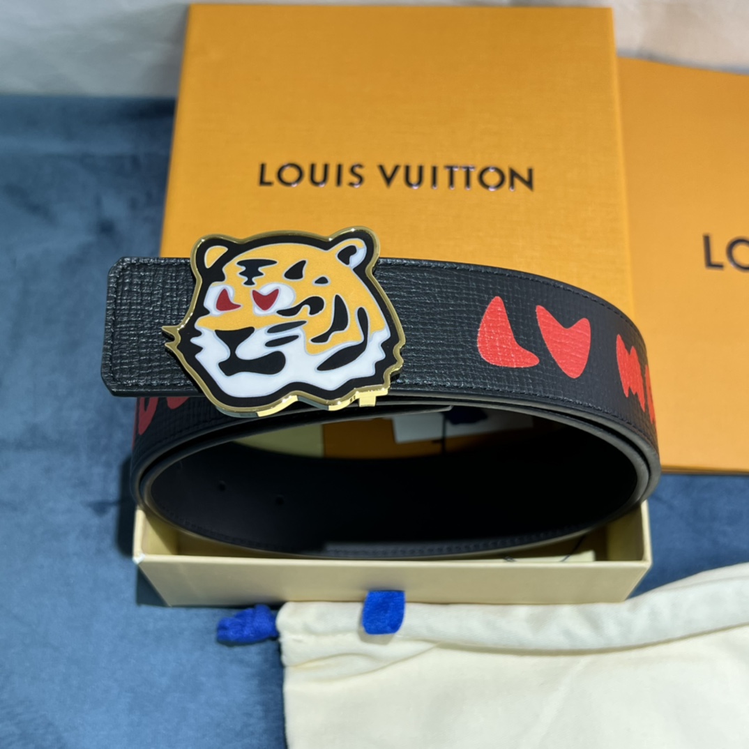 Louis Vuitton Farbverlaufsform 40 mm Wendegürtel - EUR FASHION
