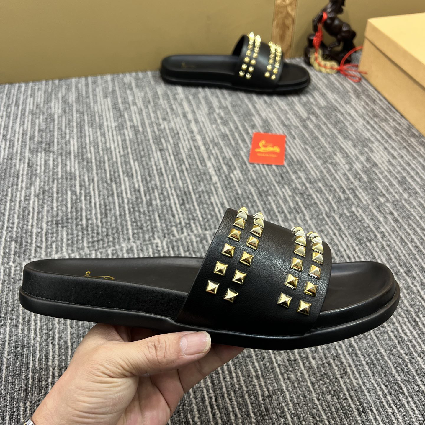 Christian Louboutin Herren Hausschuhe Flats - EUR FASHION