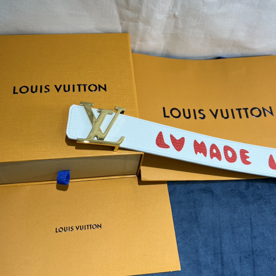Louis Vuitton Farbverlaufsform 40 mm Wendegürtel - EUR FASHION