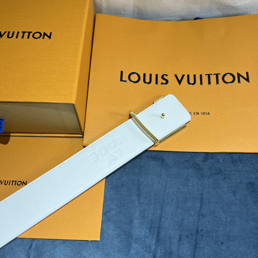 Louis Vuitton Farbverlaufsform 40 mm Wendegürtel - EUR FASHION