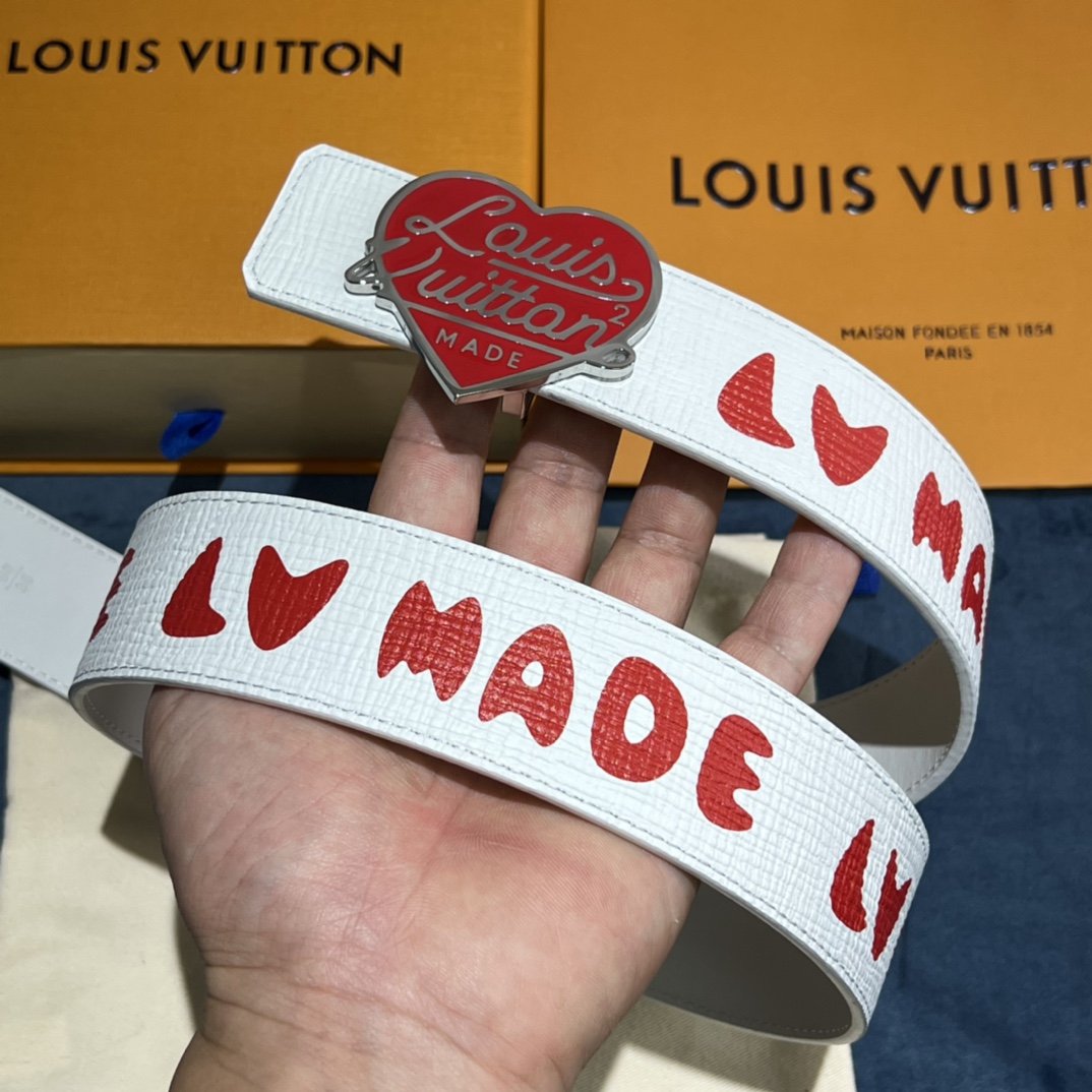 Louis Vuitton Farbverlaufsform 40 mm Wendegürtel - EUR FASHION