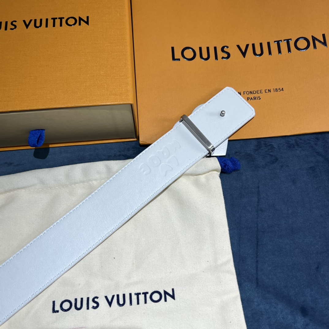 Louis Vuitton Farbverlaufsform 40 mm Wendegürtel - EUR FASHION