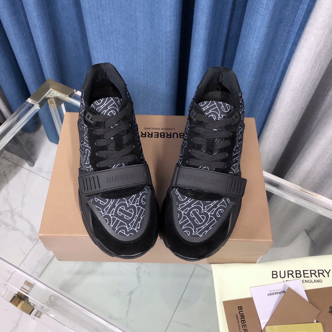 Burberry-Sneaker aus Baumwoll-Canvas und Leder mit Karomuster - EUR FASHION