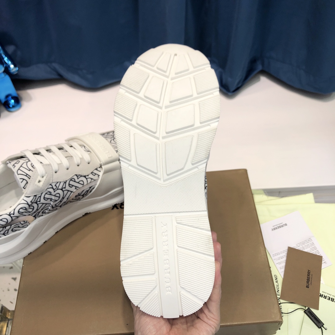 Burberry-Sneaker aus Baumwoll-Canvas und Leder mit Karomuster - EUR FASHION