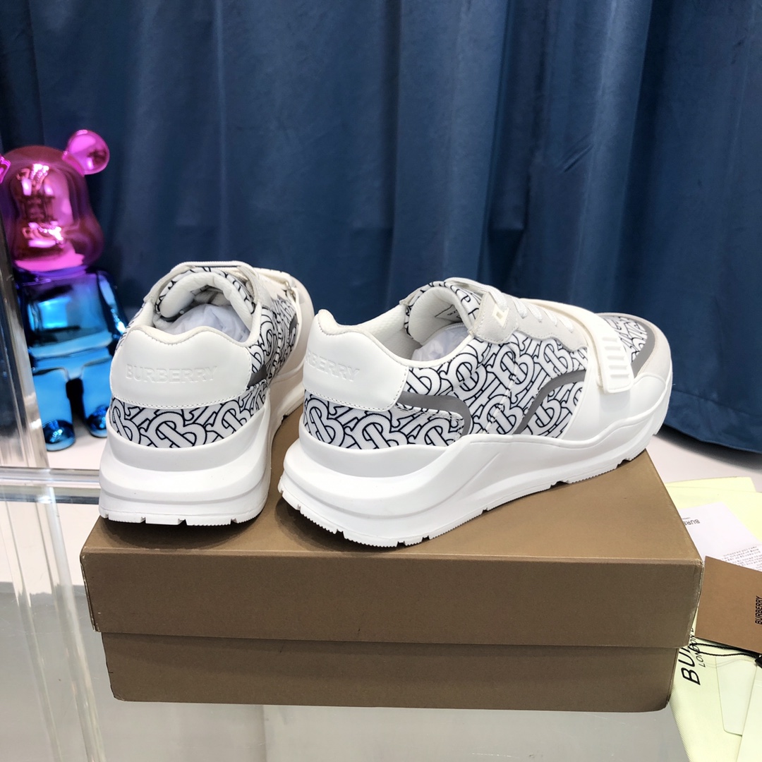 Burberry-Sneaker aus Baumwoll-Canvas und Leder mit Karomuster - EUR FASHION