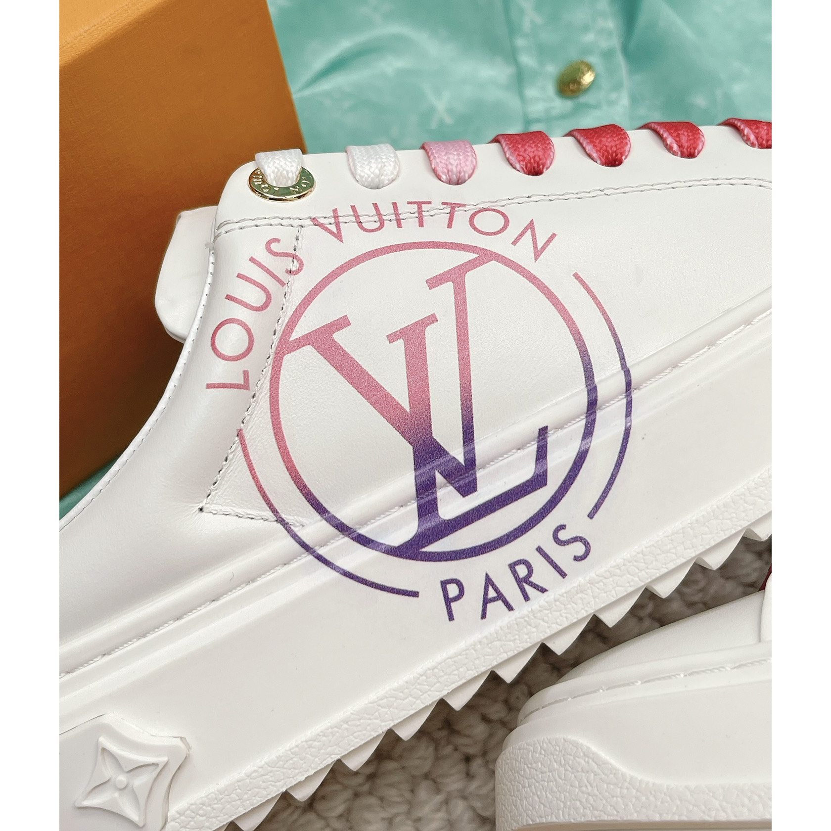 Louis Vuitton Time Out Sneaker mit offenem Rücken - EUR FASHION