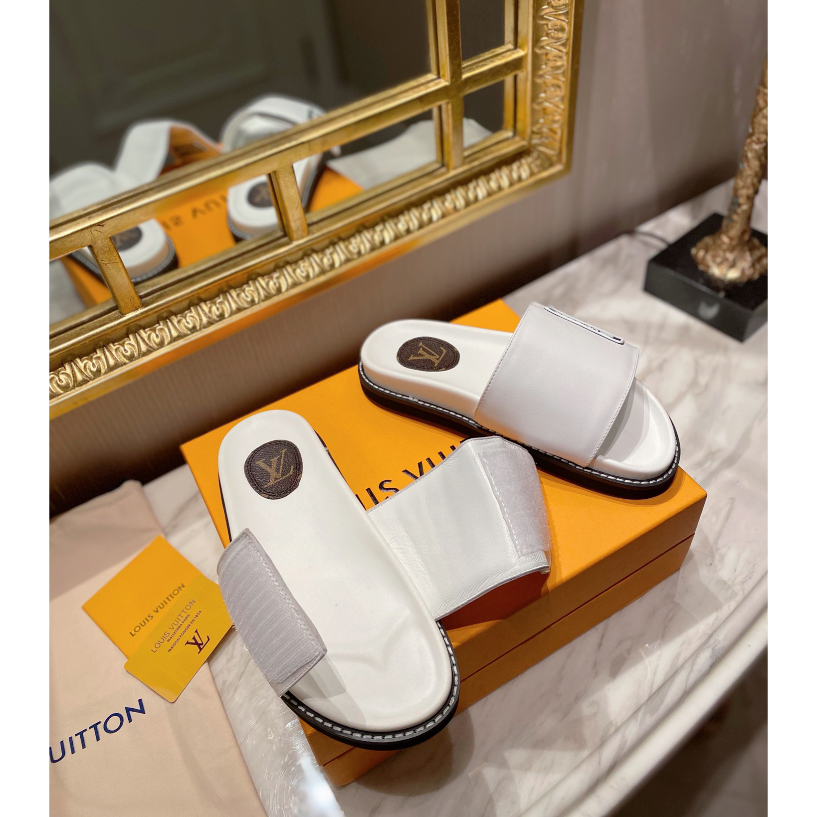 Louis Vuitton-Monogramm-Slipper - EUR FASHION