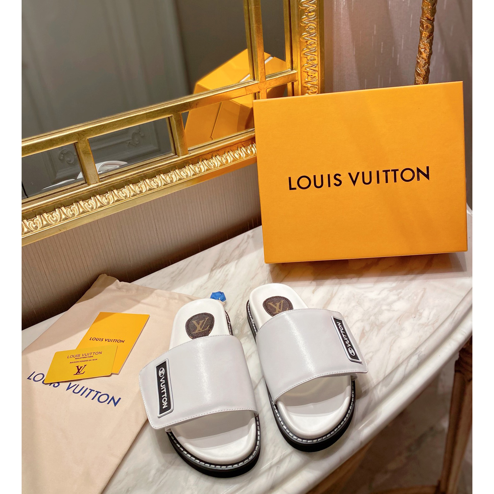 Louis Vuitton-Monogramm-Slipper - EUR FASHION