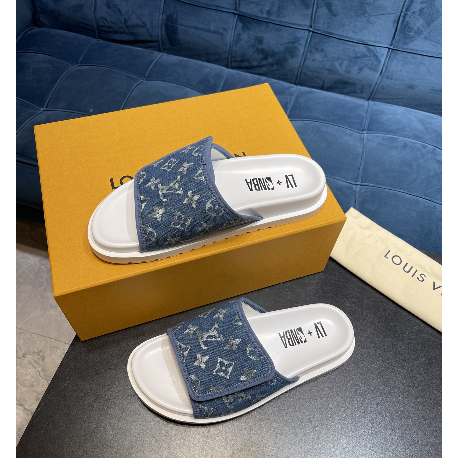 Louis Vuitton x NBA-Monogramm-Slipper - EUR FASHION