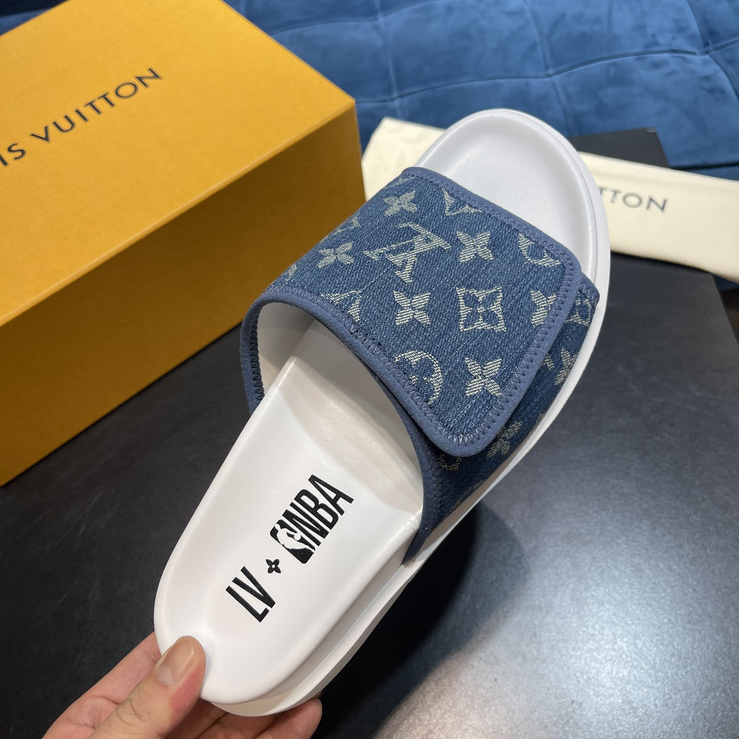 Louis Vuitton x NBA-Monogramm-Slipper - EUR FASHION