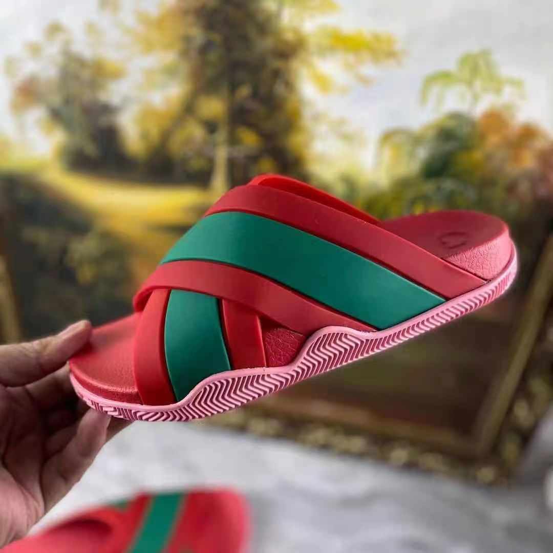 Gucci Slide-Sandalen mit Web - EUR FASHION