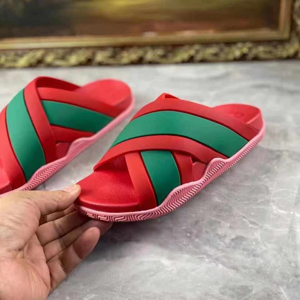 Gucci Slide-Sandalen mit Web - EUR FASHION