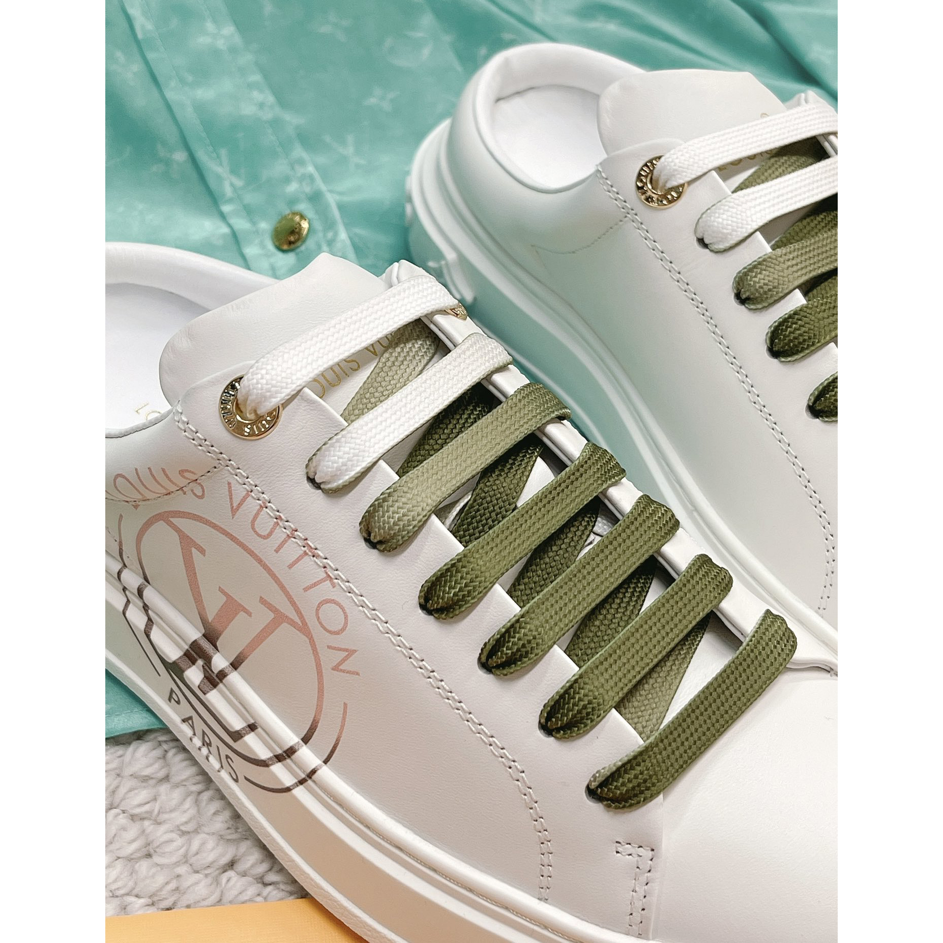 Louis Vuitton Time Out Sneaker mit offenem Rücken - EUR FASHION