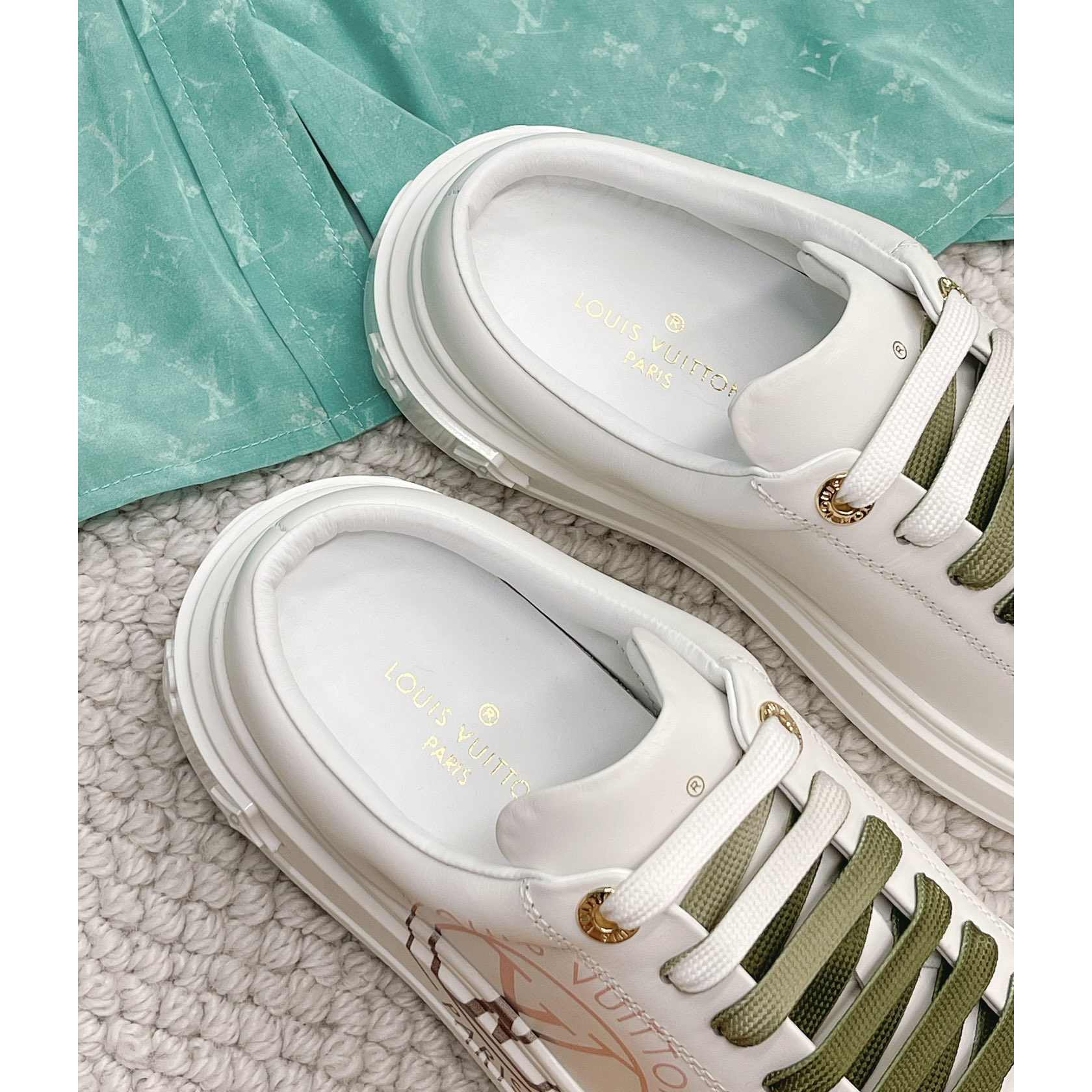 Louis Vuitton Time Out Sneaker mit offenem Rücken - EUR FASHION